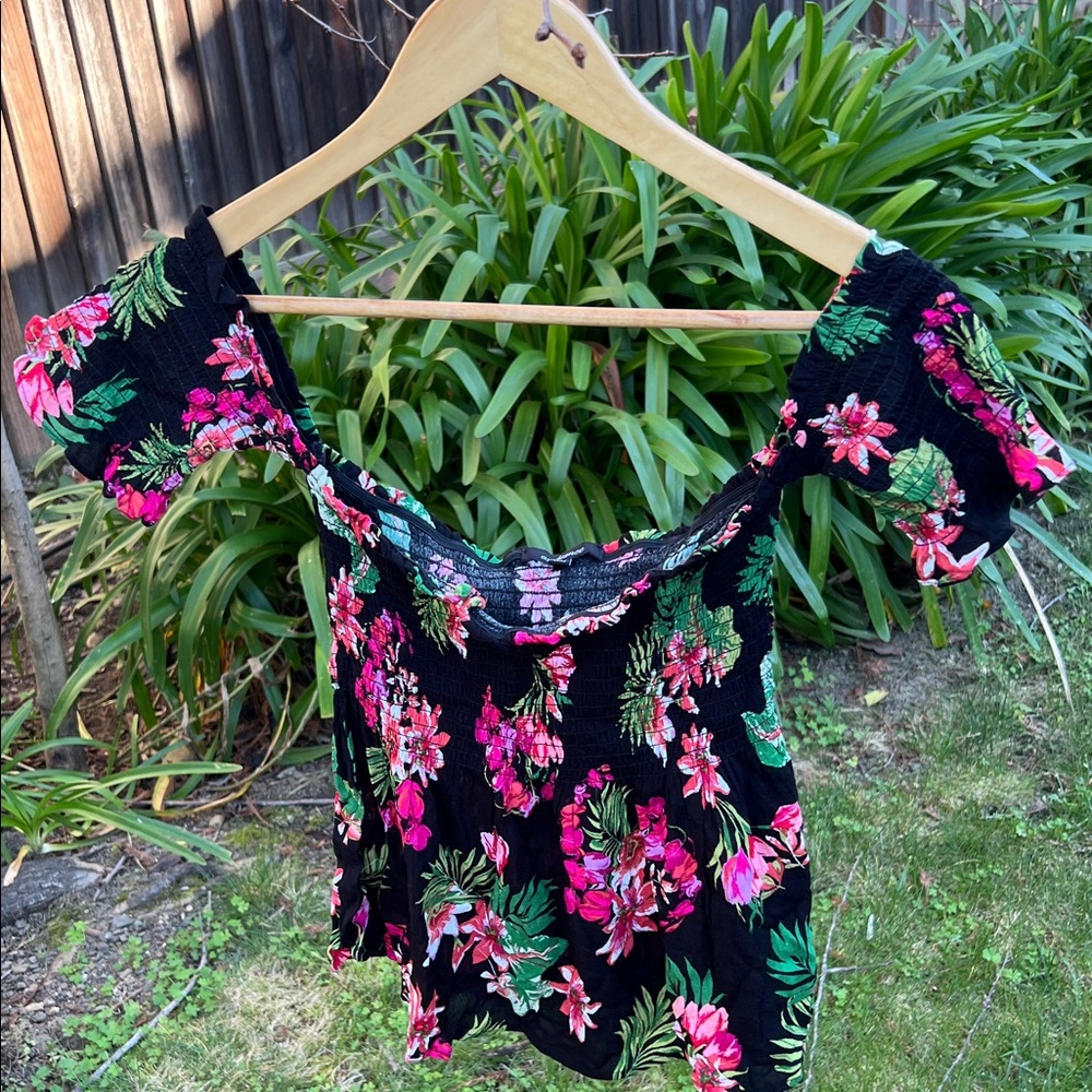 Black Floral Off-Shoulder Top